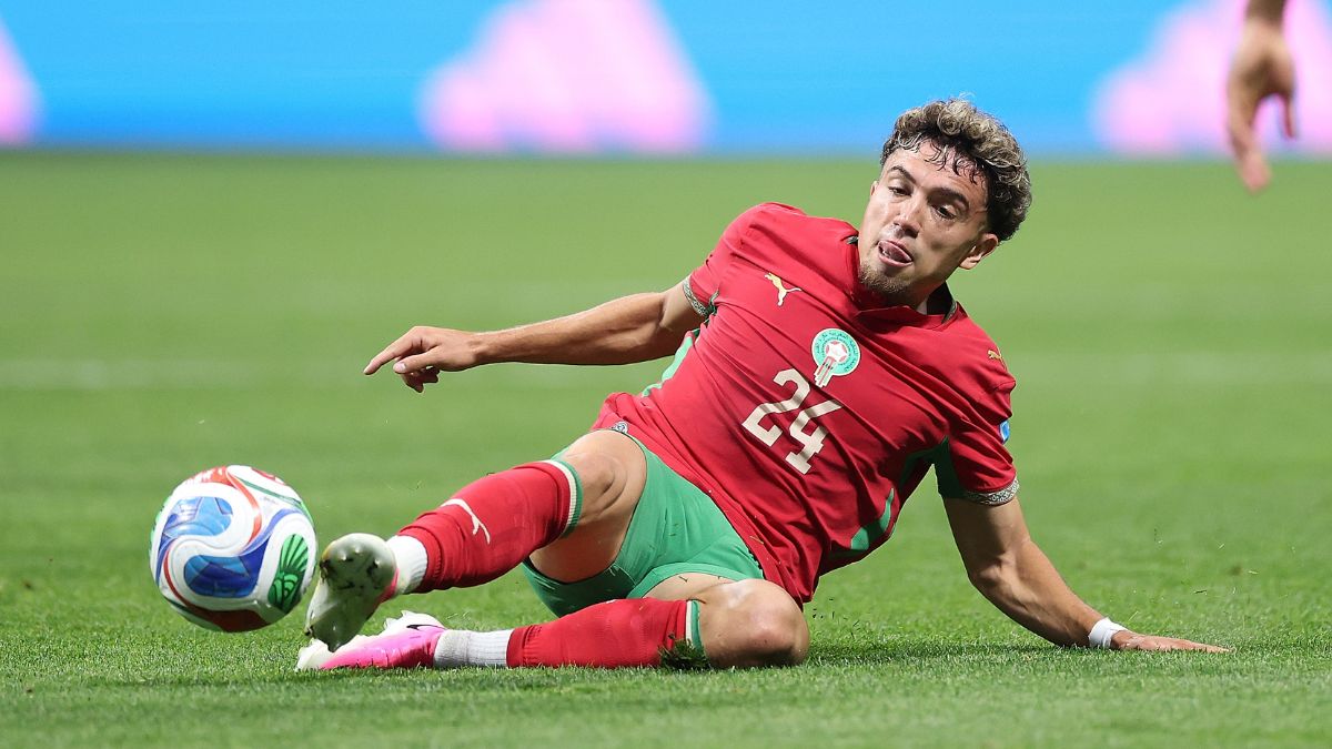 Rímsky stredopoliar žiadaný z viacerých tímov Premier League