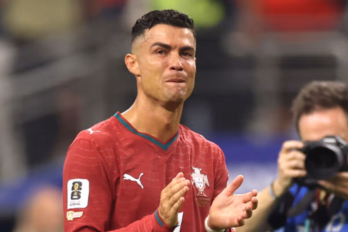 ARLINGTON, TEXAS – 6. júla: Cristiano Ronaldo č. 7 z Portugalska prejavuje skľúčenosť po porážke tímu 0:1 v zápase osemfinále FIFA World Cup 2026 medzi Portugalskom a Španielskom na štadióne Dallas 6. júla 2026 v Arlingtone v Texase. (Foto Lars Baron/Getty Images)