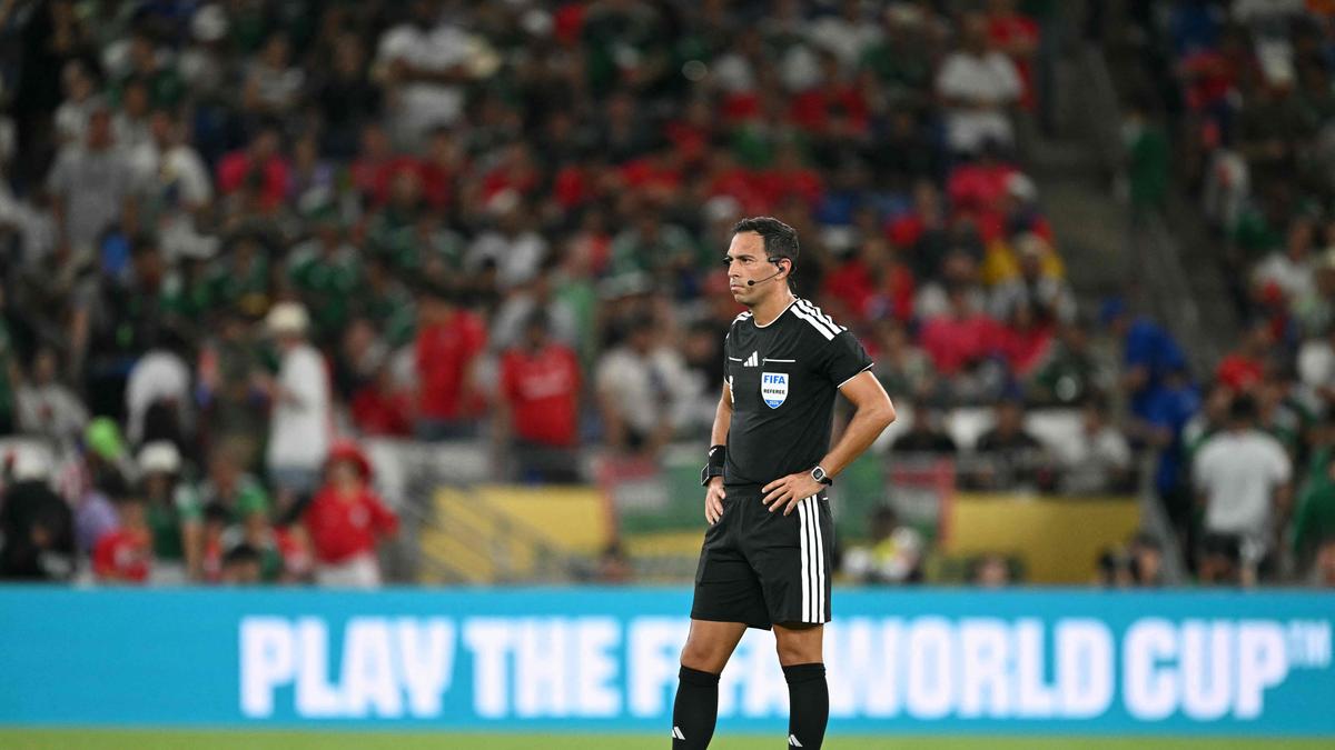 Rozhodca Francúzsko verzus Maroko: FIFA vymenovala argentínsku rozhodcovskú posádku pre štvrťfinále MS 2026
