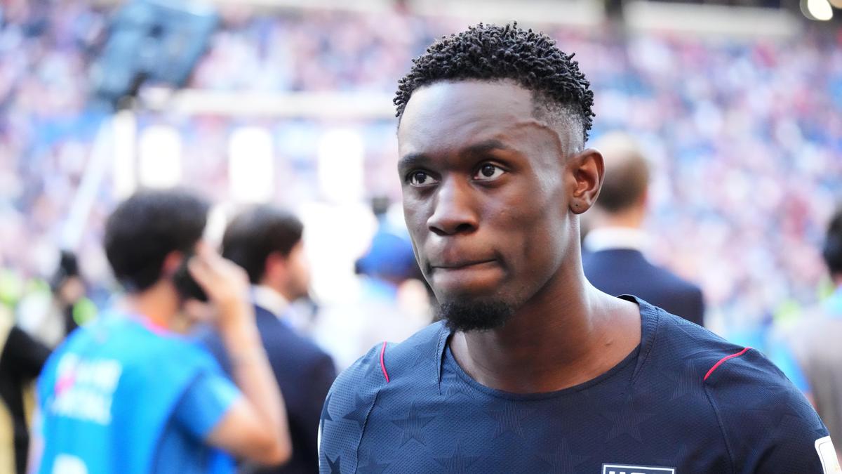 Rozhodnutie FIFA zrušiť suspendáciu americkej hviezdy Folarina Baloguna spôsobilo, že majstrovstvá sveta sú nezákonné