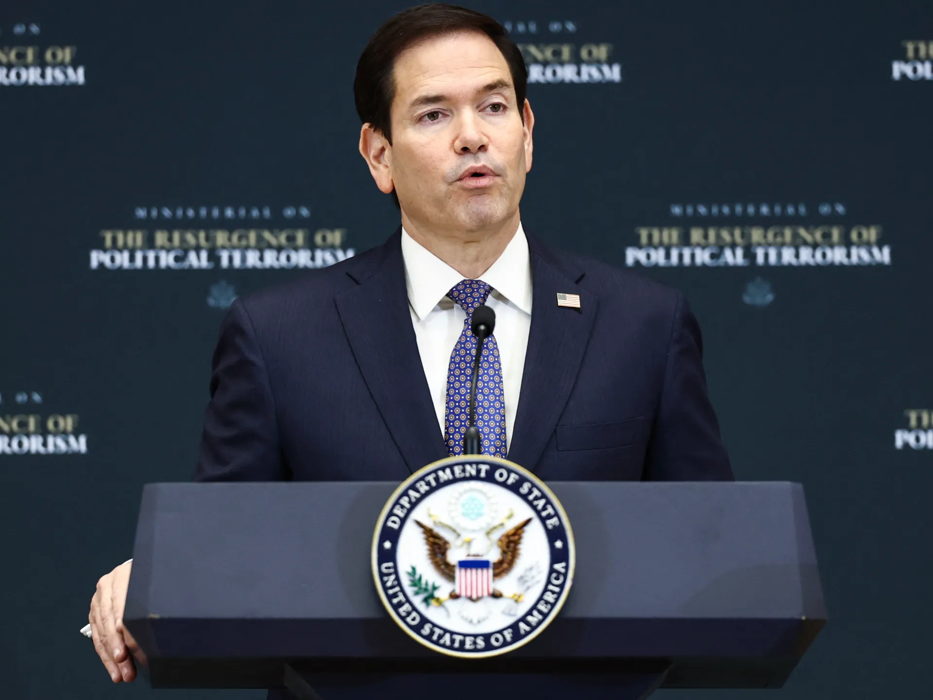 Rubio: USA sú „otvorené diplomacii“ po deviatej noci bombardovania Iránu | Americko-izraelská vojna proti Iránu