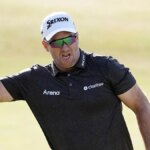 Ryan Fox oslavuje na 18. greene.