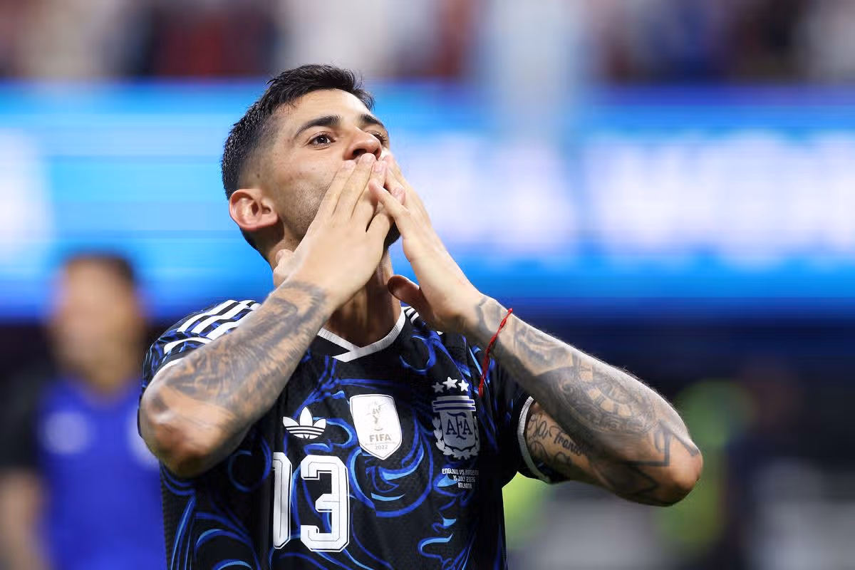 Očakáva sa, že Cristian Romero toto leto opustí Tottenham Hotspur, čo znamená, že Roberto De Zerbi bude musieť vybrať nového kapitána.
