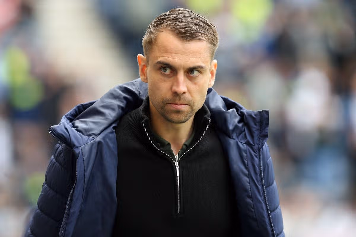 PRESTON, ANGLICKO - 2. mája: Manažér Southamptonu Tonda Eckert počas zápasu Sky Bet Championship medzi Preston North End a Southampton na štadióne Deepdale 2. mája 2026 v Prestone v Spojenom kráľovstve. (Foto: Rich Linley – CameraSport cez Getty Images)