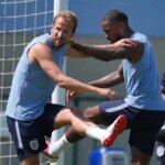 30. júna 2026; Kansas City, Missouri, USA; Angličania Harry Kane a Ivan Toney počas tréningu. Povinný kredit: Jay Biggerstaff-Imagn Images