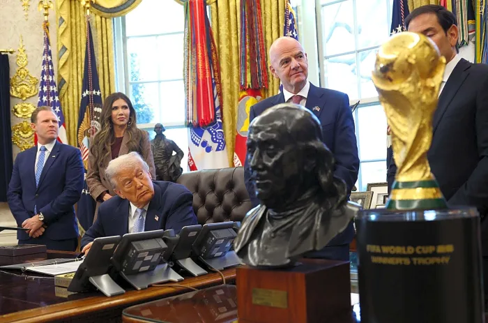 Simon Jordan kritizuje Donalda Trumpa a jeho „poskokov“ za zasahovanie do Svetového pohára FIFA