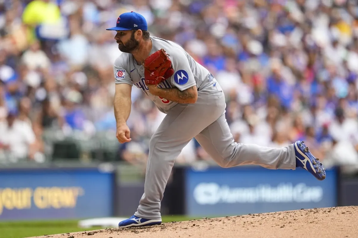 28. júna 2026; Milwaukee, Wisconsin, USA; Nadhadzovačka Chicaga Cubs Bryse Wilson (55) hádže nadhoz počas tretej smeny proti Milwaukee Brewers na American Family Field. Povinný kredit: Jeff Hanisch-Imagn Images