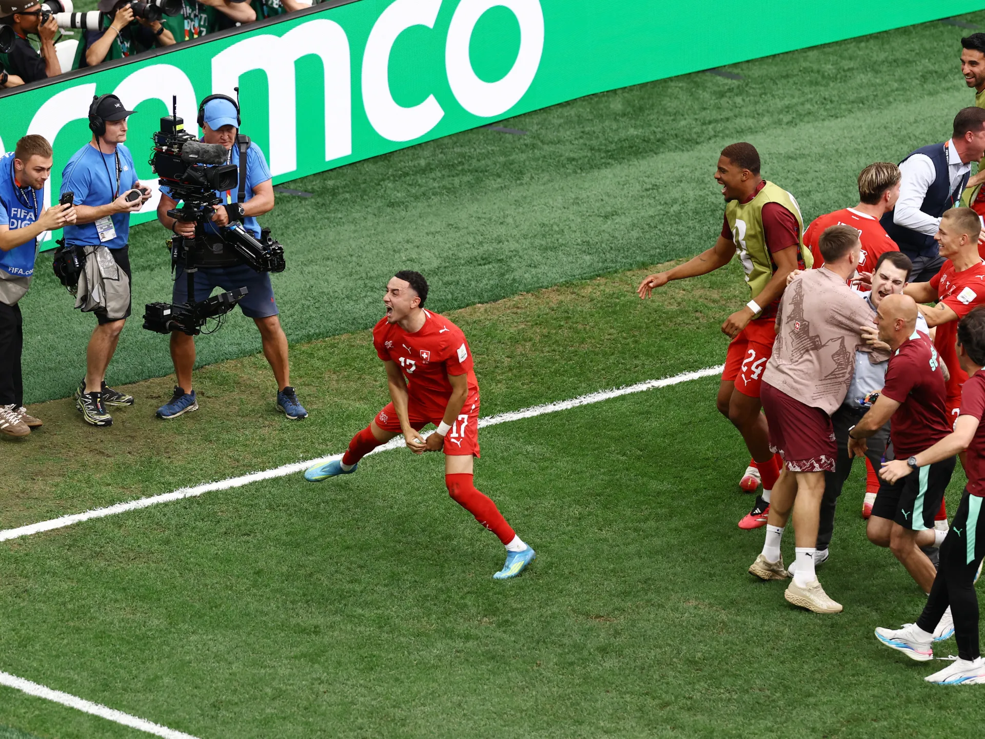 Švajčiarsko čelí Argentíne vo štvrťfinále majstrovstiev sveta po tom, čo porazilo Kolumbiu | Správy o majstrovstvách sveta 2026
