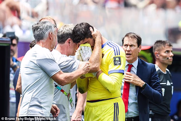 Thibaut Courtois bol bez seba po tom, čo v štvrťfinálovom súboji Belgicka so Španielskom vypadol pre zranenie.
