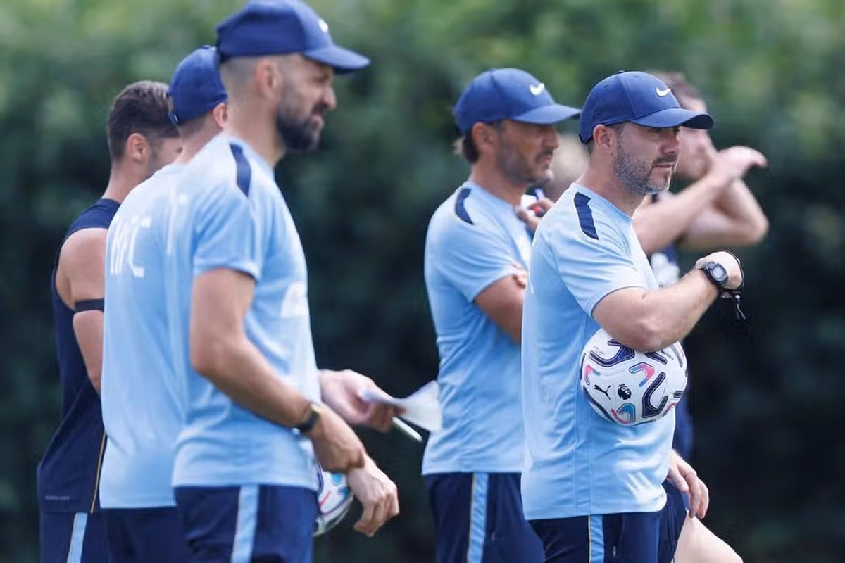 Roberto De Zerbi a jeho tréneri z Tottenhamu pozorne sledujú predsezónnu prípravu