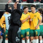 Tréner Austrálie obhajuje kontroverzné rozhodnutia PK