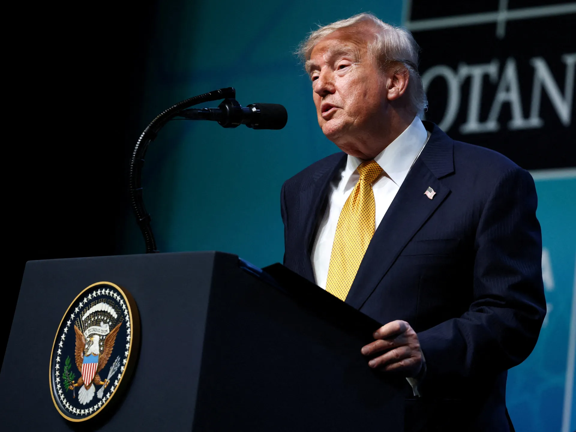 Trump odmietol podpísať americký zákon o bývaní pre nerozhodný výsledok hlasovania | Politické správy