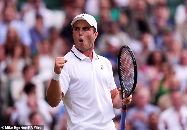 Postup Arthura Feryho do štvrťfinále zaskočil celý Wimbledon