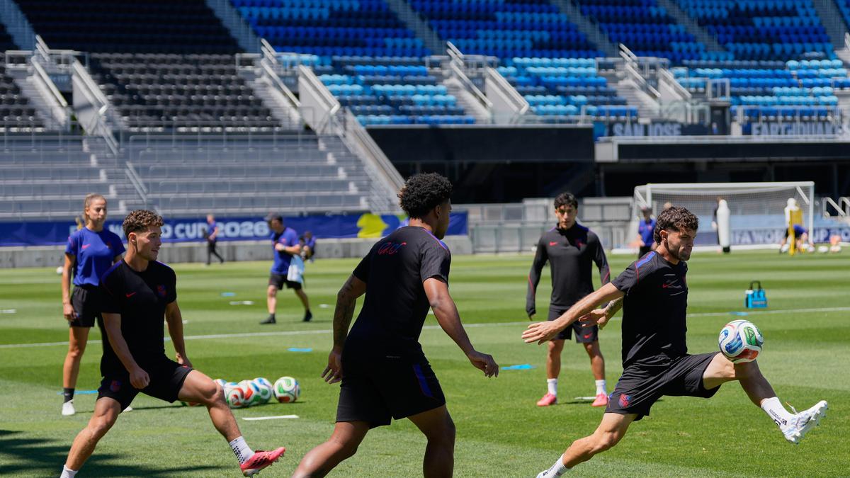 USA verzus Bosna a Hercegovina LIVE skóre, Majstrovstvá sveta 2026, osemfinále: Zostavy vonku, Pulisic začína