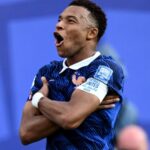 Úplný zoznam zápasov majstrovstiev sveta a časov výkopov na Deň nezávislosti 4. júla