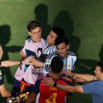 "Urazil by som mu hlavu": Zlatan Ibrahimovič sa po chaose vo finále majstrovstiev sveta rozplakal do Paredesa