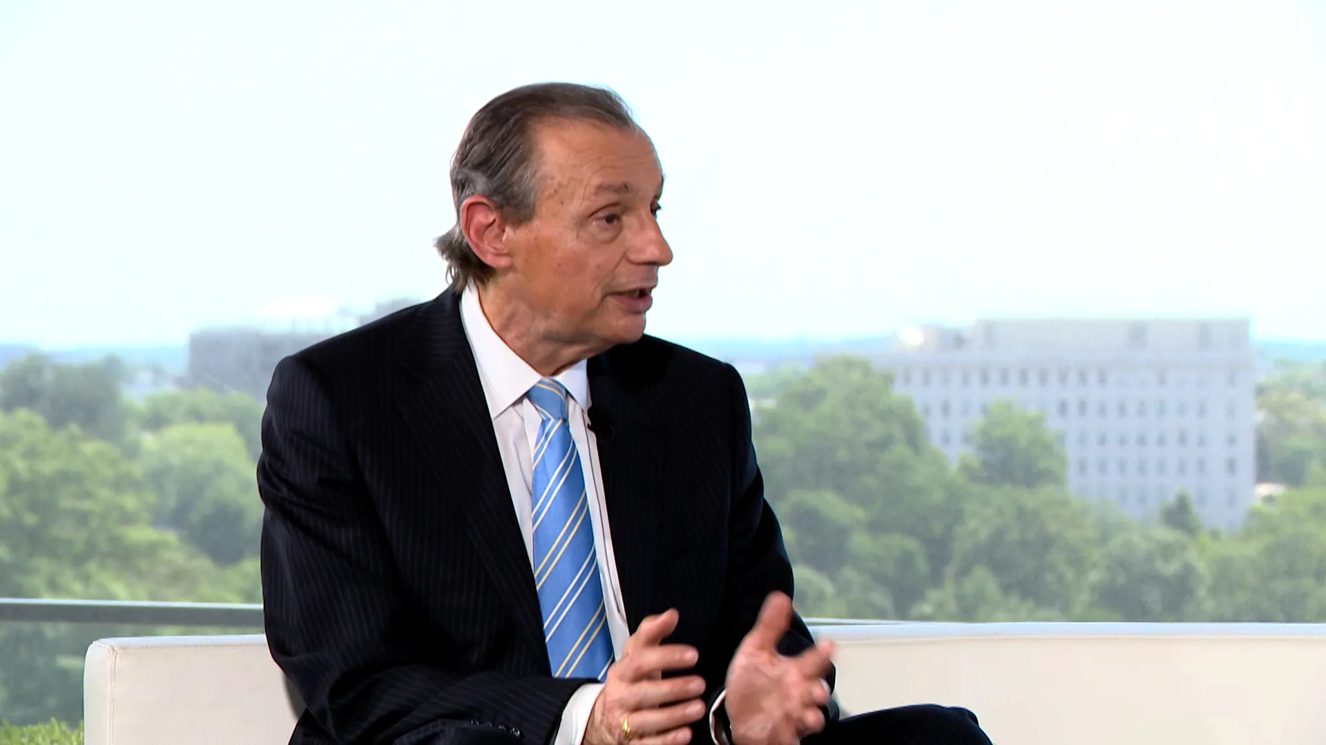 Vplyv USA spochybňovaný zmenou globálneho poriadku: Paolo von Schirach | Newsfeed