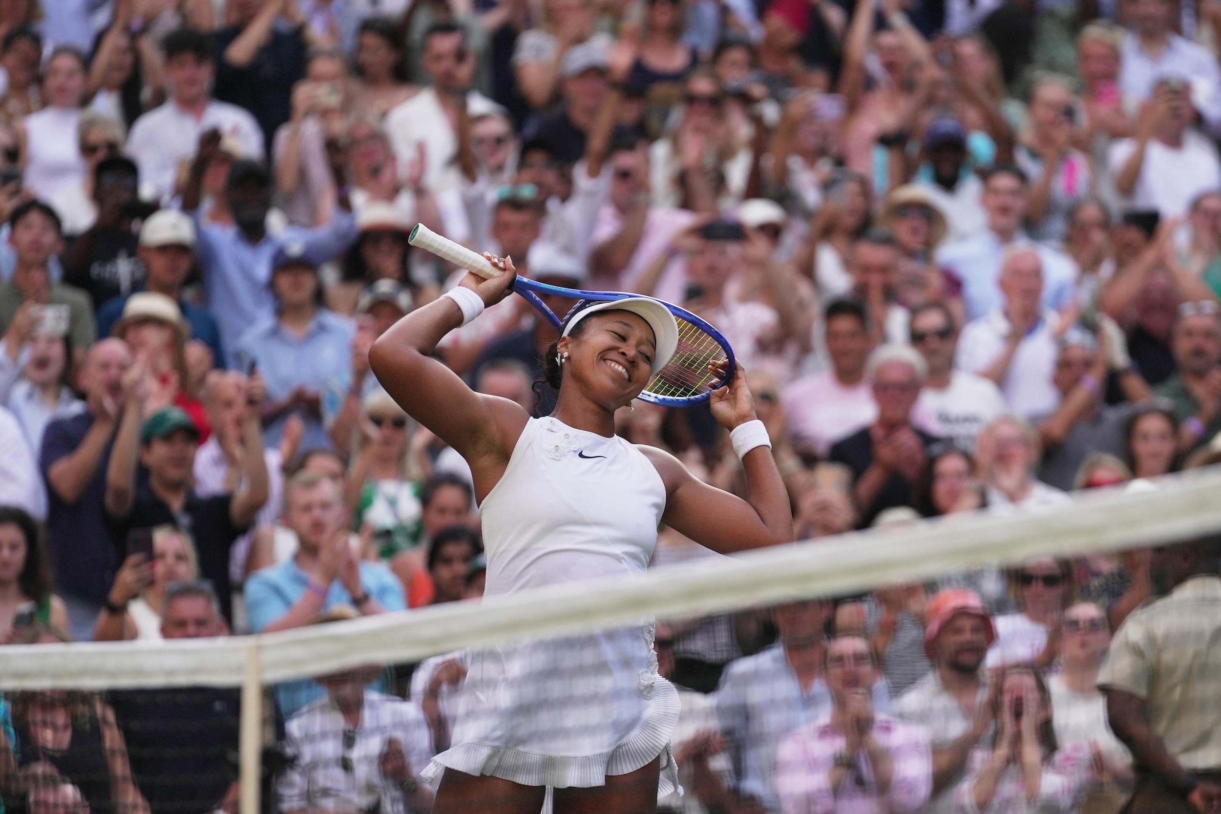 Wimbledon: Naomi Osakaová si poradila s Arynou Sabalenkovou, aby dosiahla štvrtky