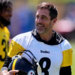 Zdá sa, že Aaron Rodgers z Steelers sa zmieril s rodičmi, brat