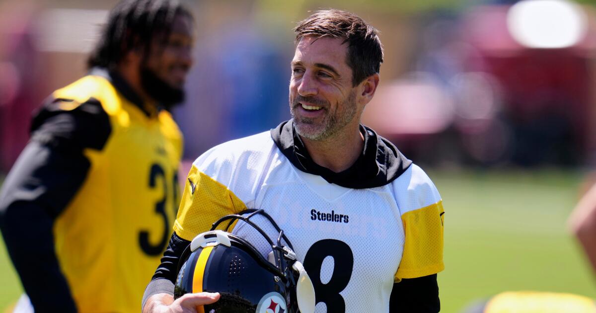 Zdá sa, že Aaron Rodgers z Steelers sa zmieril s rodičmi, brat