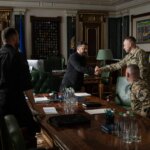 Zelenskyj po protestoch nahradil ukrajinského vojenského veliteľa | Správy o vojne medzi Ruskom a Ukrajinou