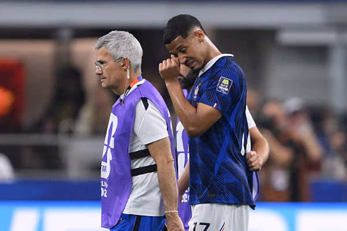 William Saliba odišiel zranený z porážky Francúzska so Španielskom