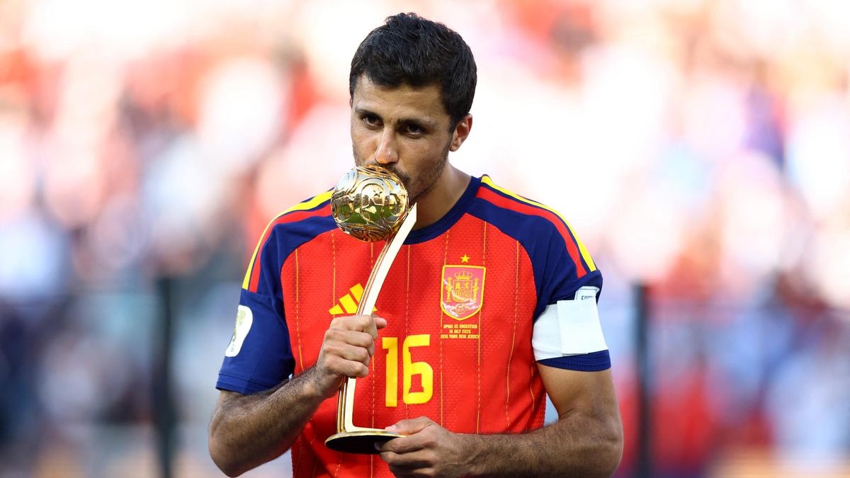 Zoznam víťazov Zlatej lopty Svetového pohára FIFA: Rodri porazil Lionela Messiho a získal ocenenie po víťazstve Španielska