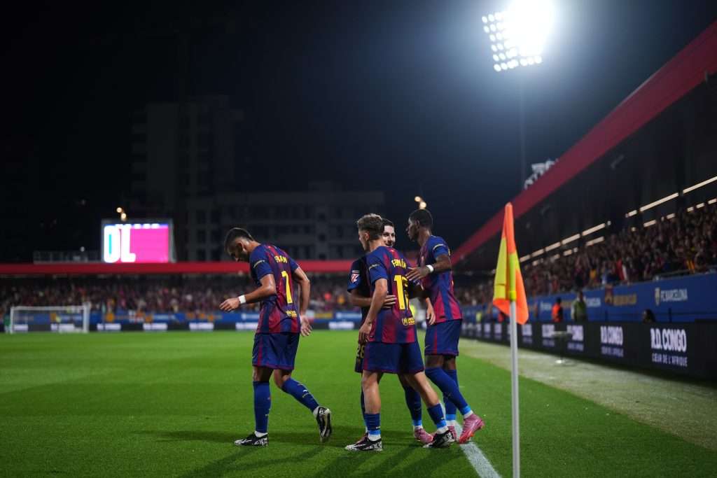 Zranená hviezda Barcelony cestuje na finále majstrovstiev sveta, aby podporila spoluhráčov