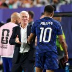 „Ľudia nie vždy ocenili vašu veľkosť, čas a história to uvidia“ – Kylian Mbappé vzdáva hold odchádzajúcemu manažérovi Francúzska Didierovi Deschampsovi