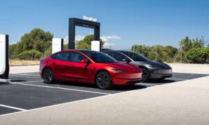 The-Tesla-app-now-shows-you-what-your-Supercharger-will.jpg